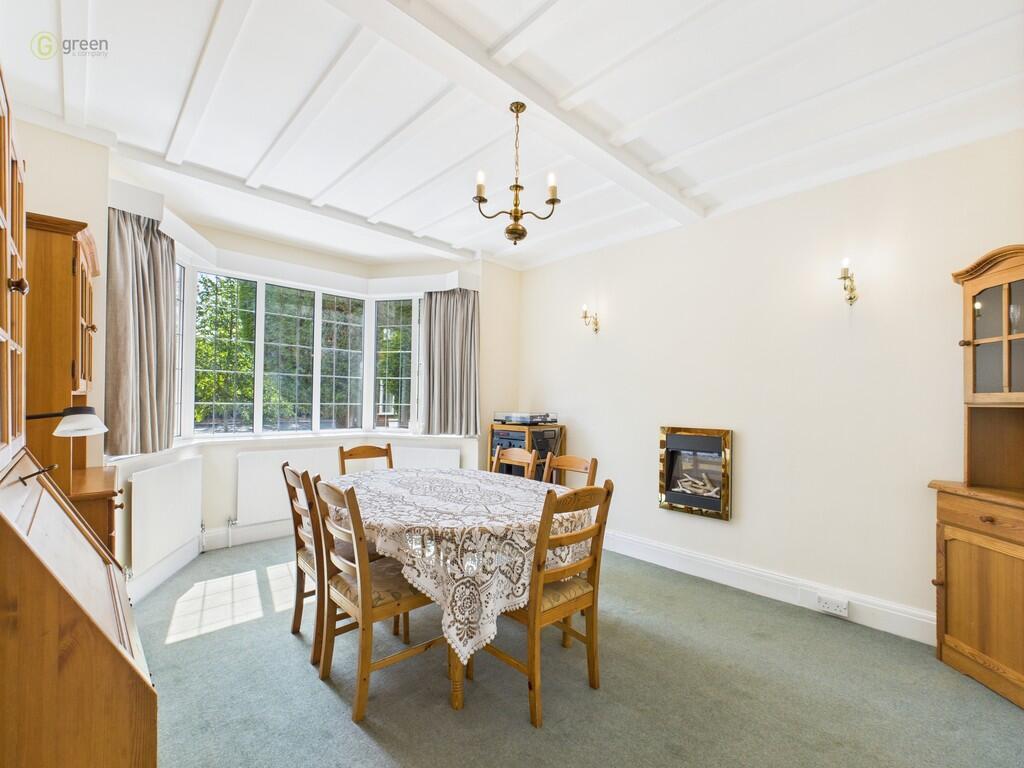 CAM03830G0-PR0198...