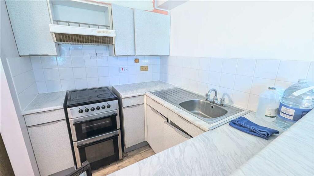 Fitted Kitchen