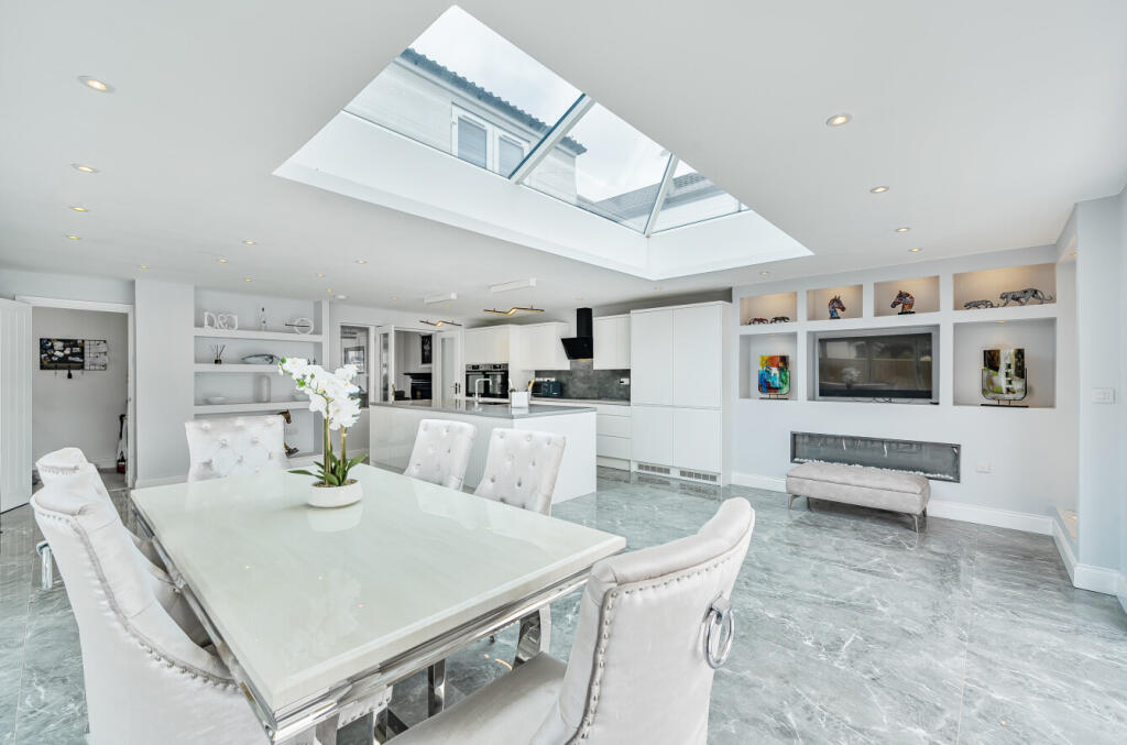 127967010683f3bf1006c6