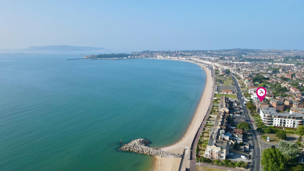 BEACH COURT DRONE.png