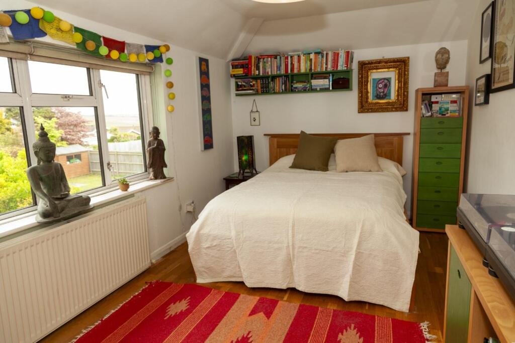 Longhill Road 15.jpg