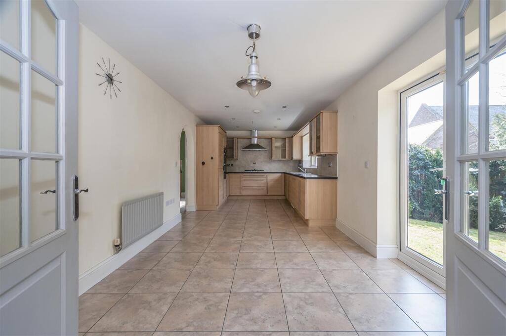 8 Chapel Close8.jpg