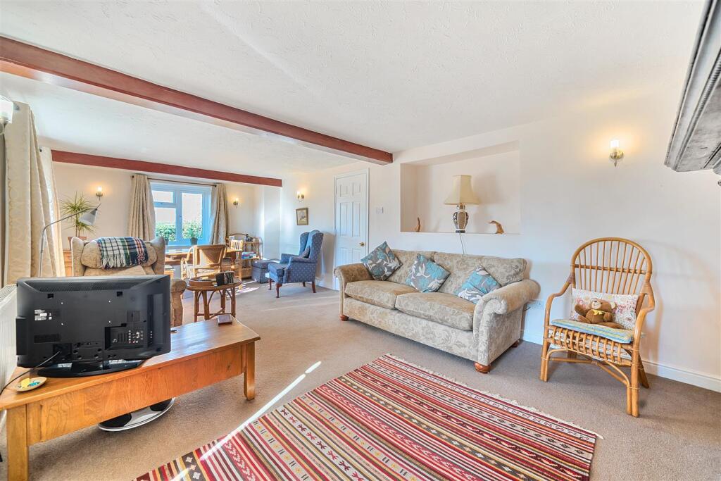 Lacemakers Cottage, 1 Long Row, Wicken Road, Leckh