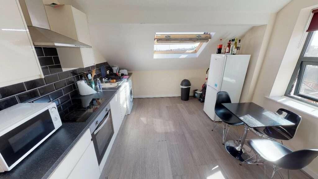 Flat_12_Refuge_Assurance_House