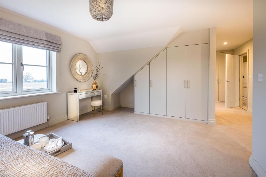 Bedroom 1 &amp; dressing area.jpg