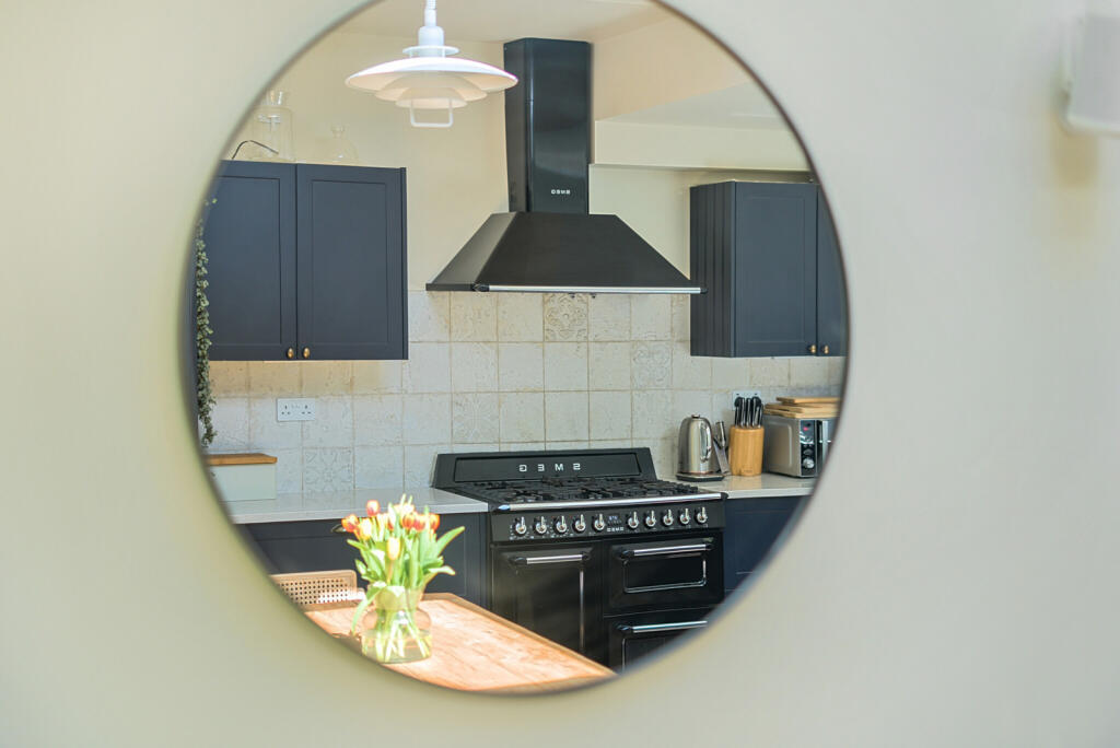 12-68234c9e64d0c-...