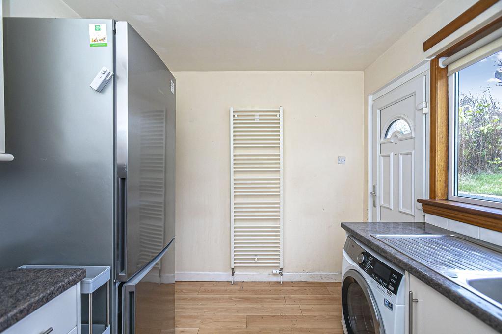 KITCHEN AGAIN