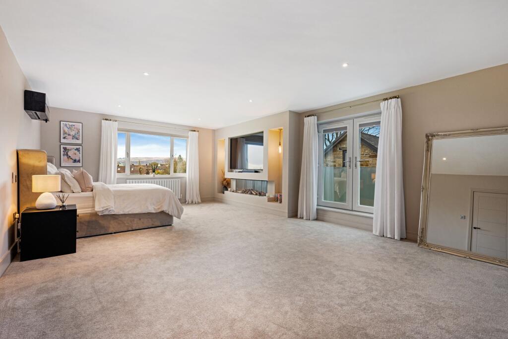 Principal Bedroom