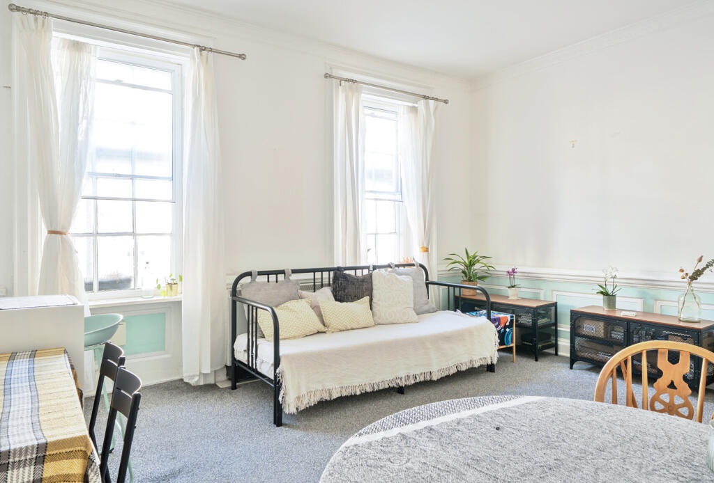 1309386-11-6849be...