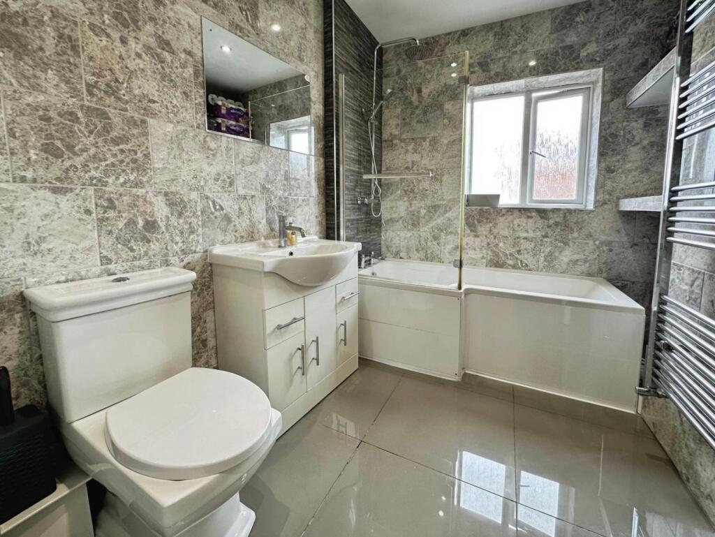 Family bathroom