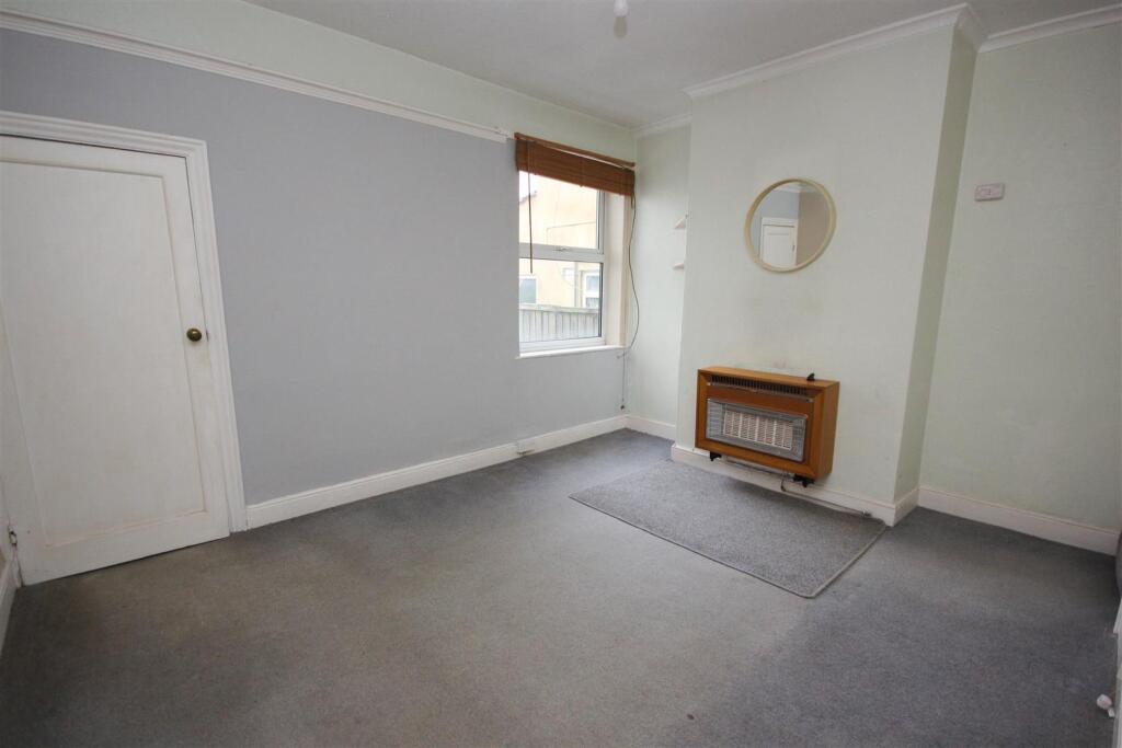 Dining Room.jpg