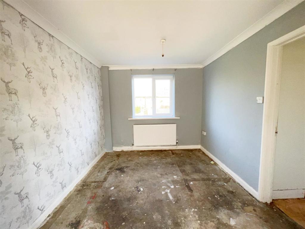Dining Area.jpg