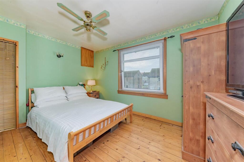 34 Balerno Street Dundee-7.JPG