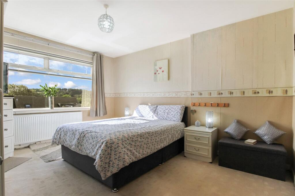 Bed 1