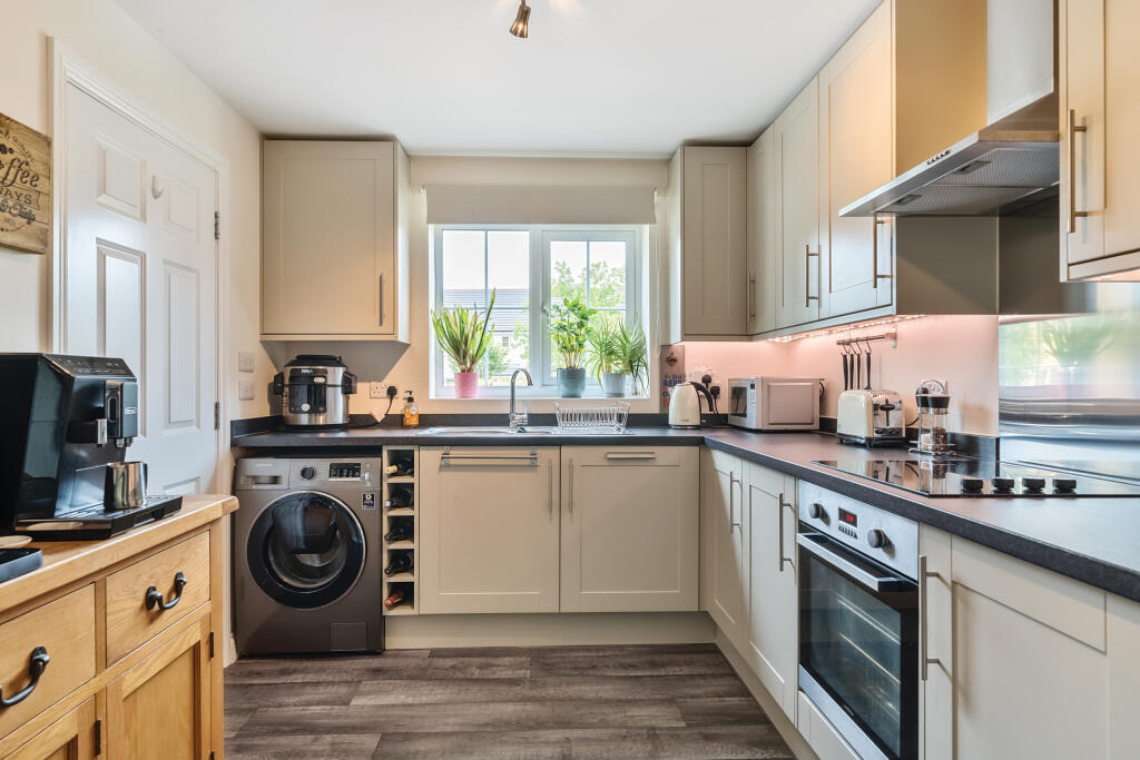 Fitted Kitchen