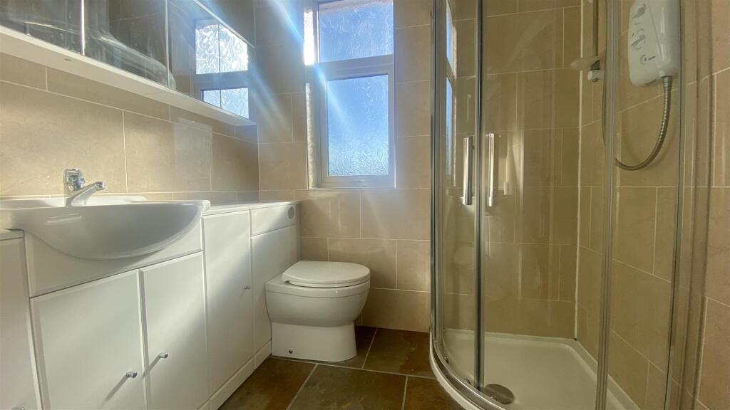 Family Shower Room
