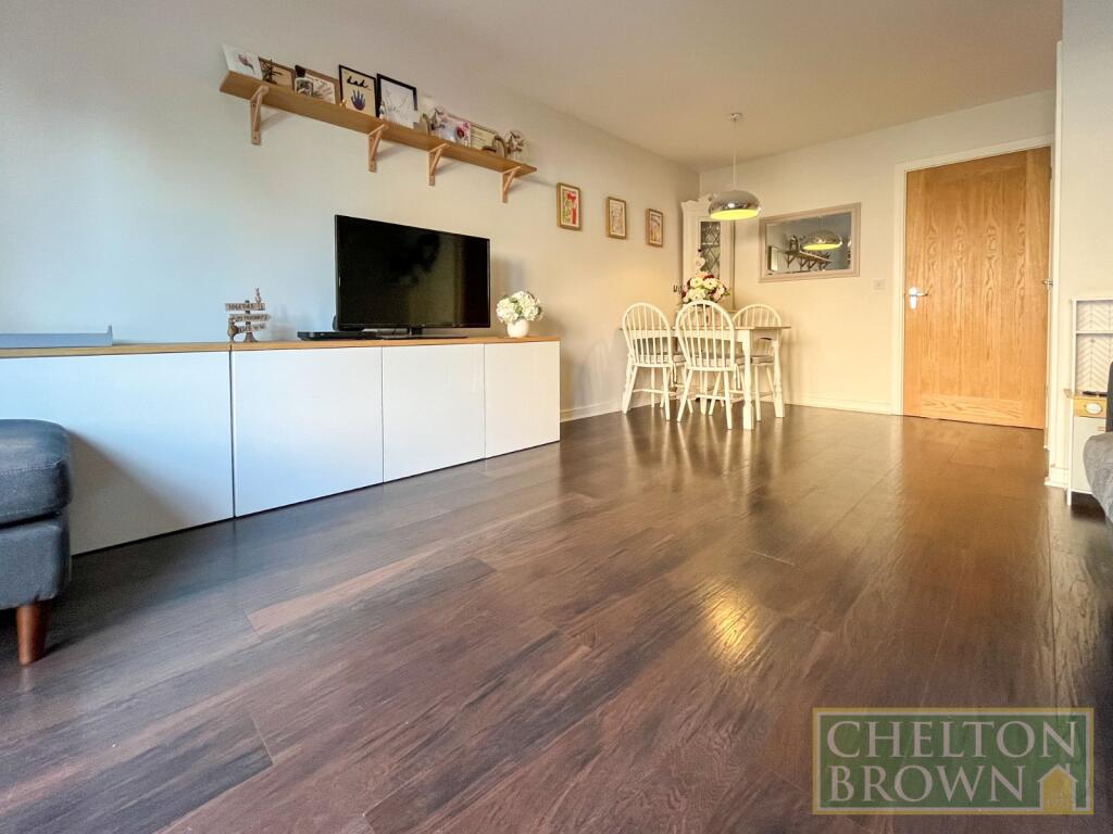 Lounge Dining Room