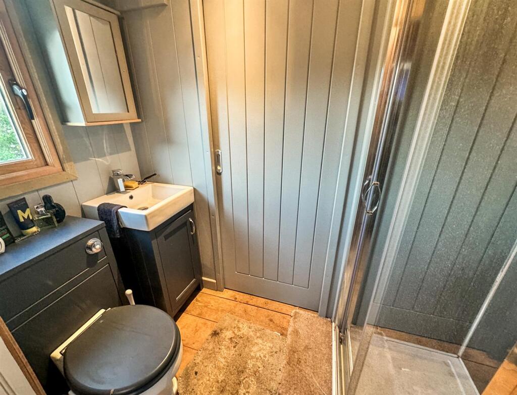 Screenshot 2024-11-28 at 16.01.27.jpg