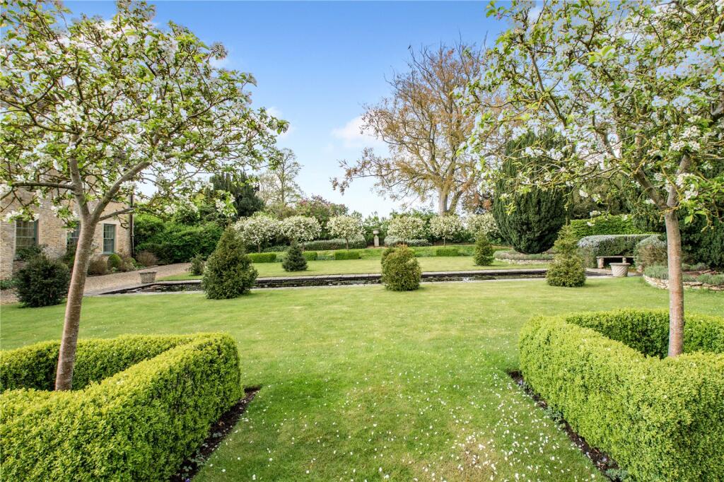 Gardens &amp; Grounds