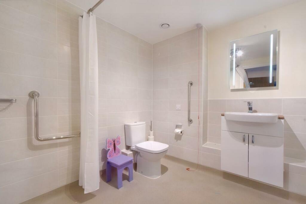 8541170-interior01 (Medium).JPG