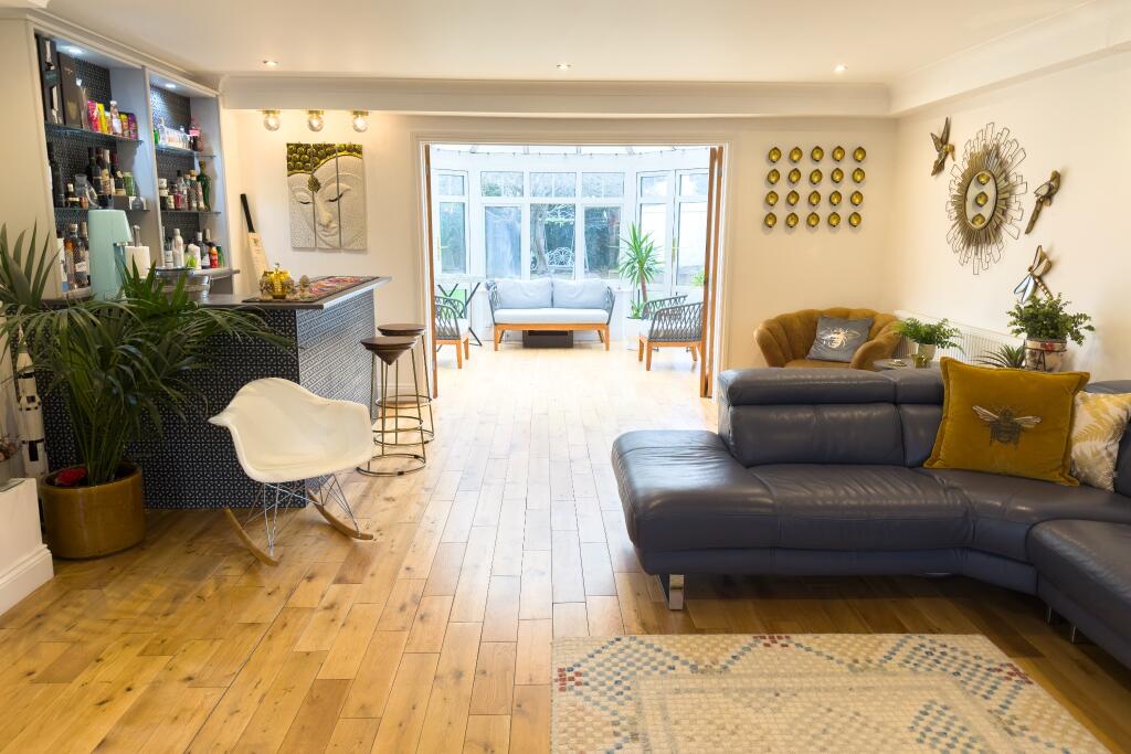 Living Room to Conservatory