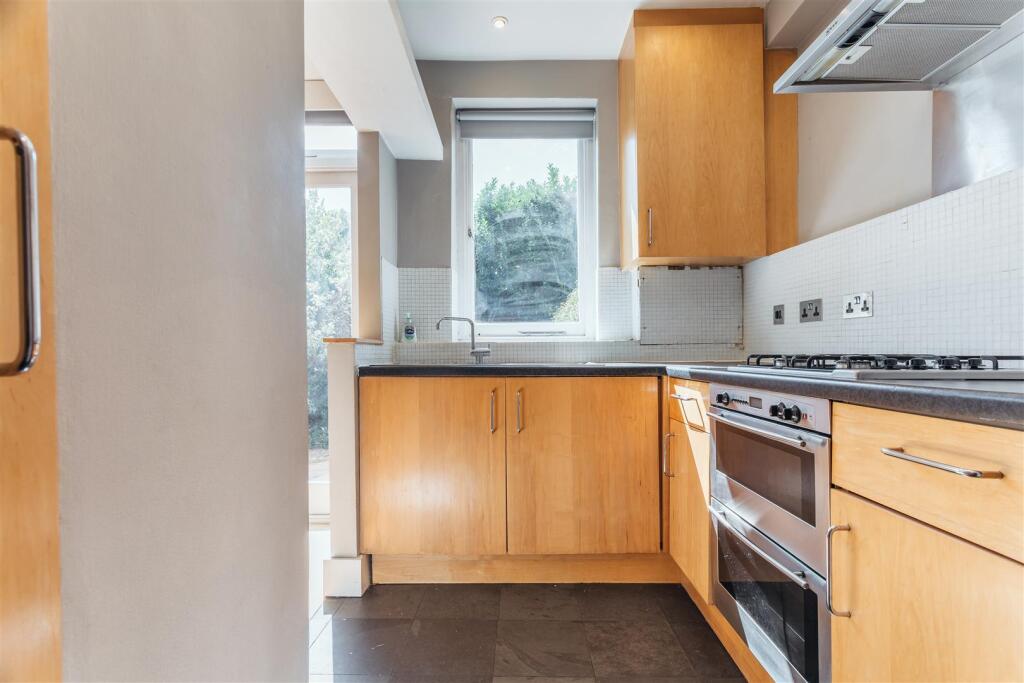 OO_moray road_davies davies_09.jpg