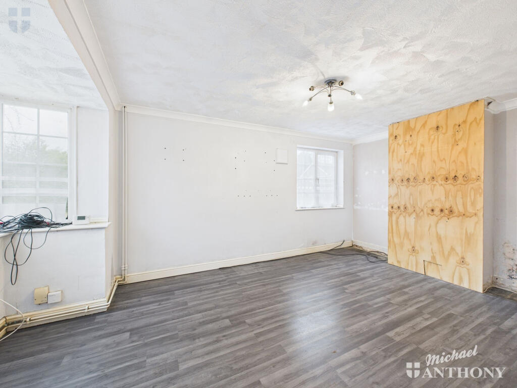 ca2f4a1c00c642f89787cbf5859c6e9c_80_CAM03852G0-PR0