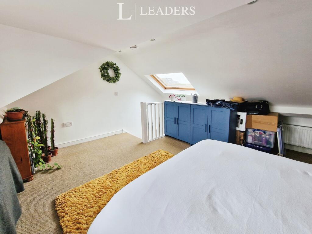 Main Bedroom