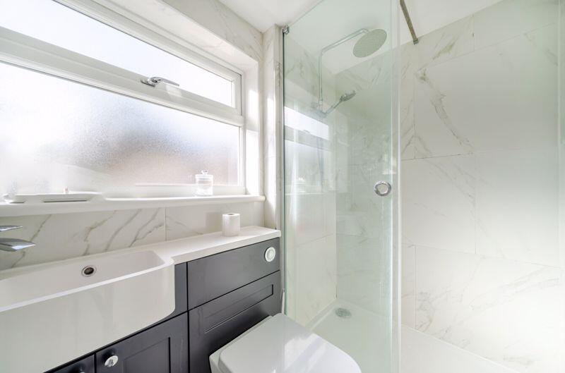 Bathroom angle 2