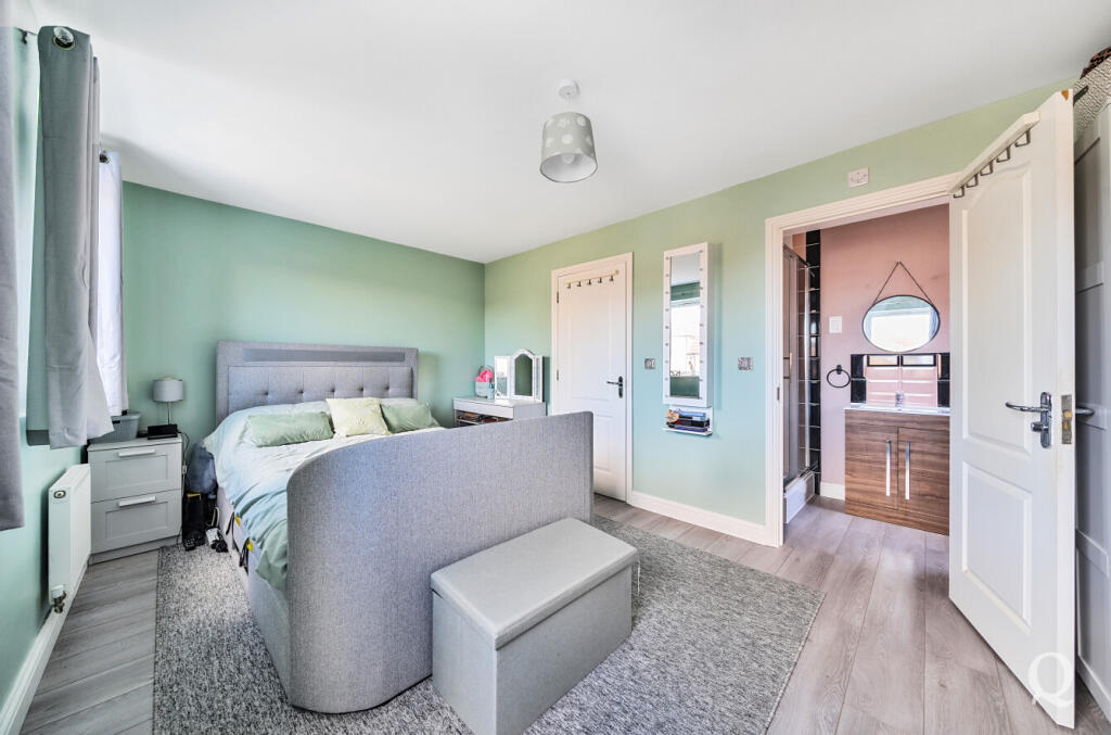 6bd293b1-157c-461...