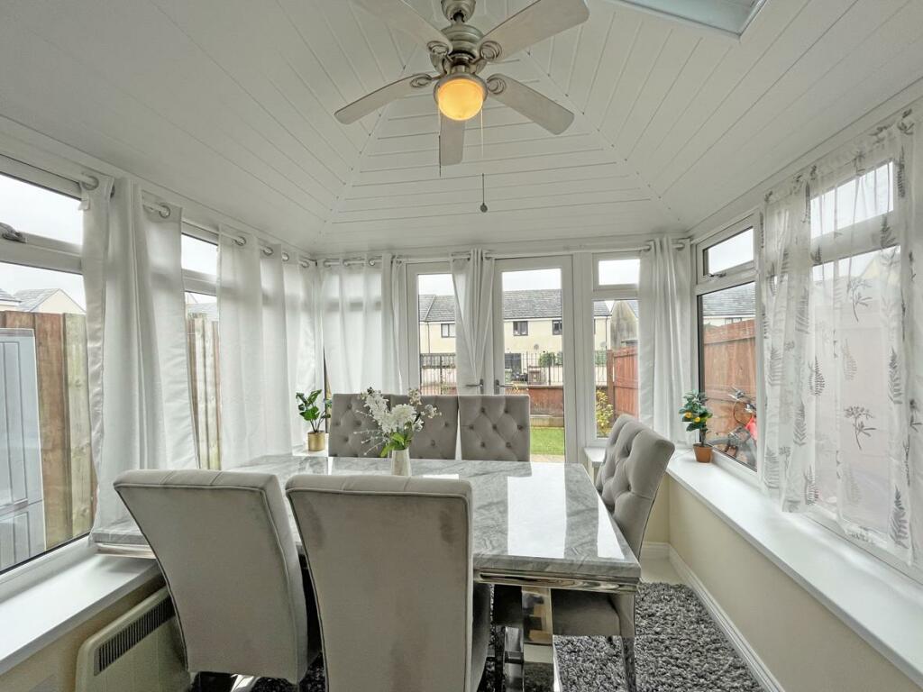 Harlyn Drive 6 Conservatory.jpg