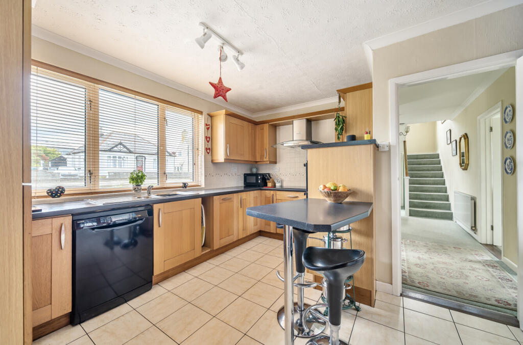 1303040-16-684313...