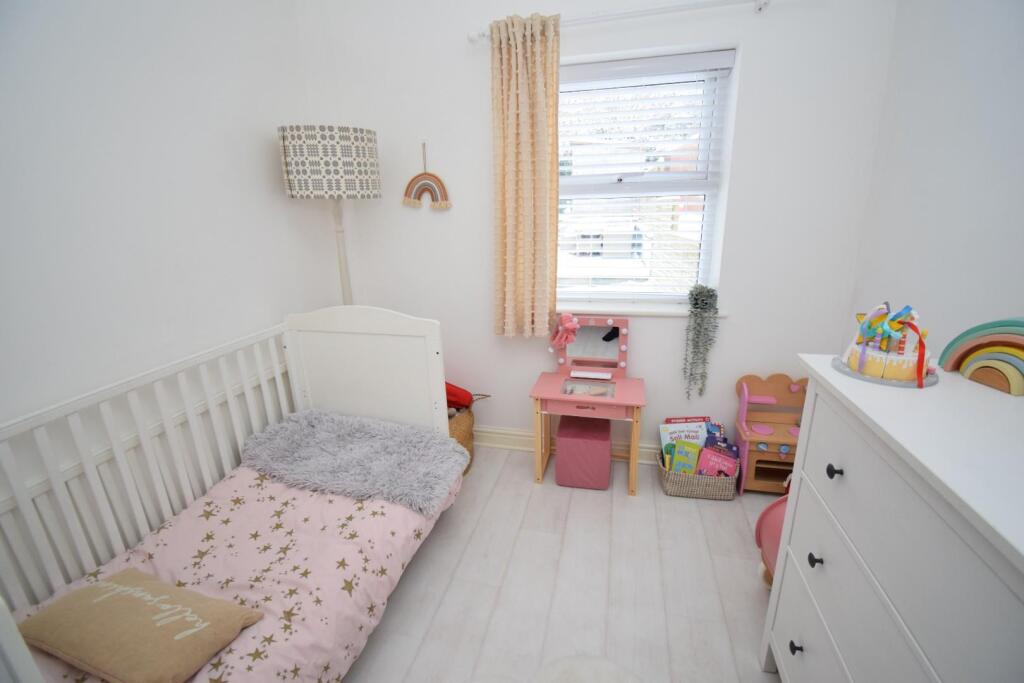 Bedroom 3.JPG