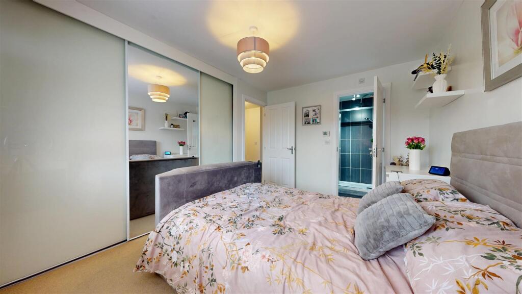 Simmons Close Bedroom