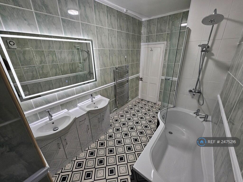 Bathroom 2
