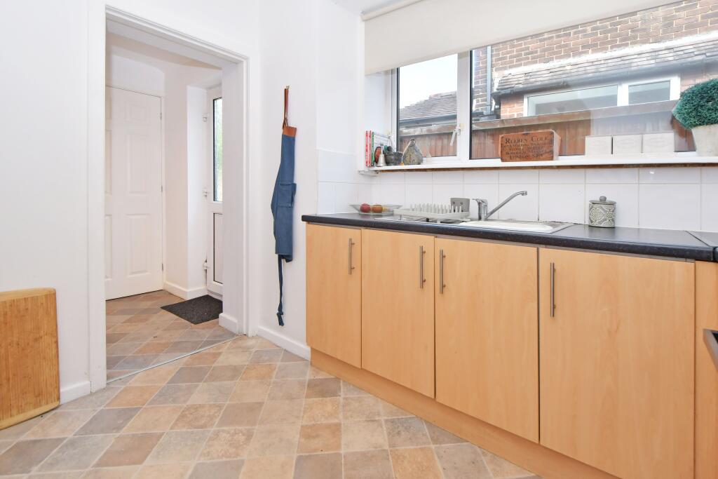 Kitchen (3)