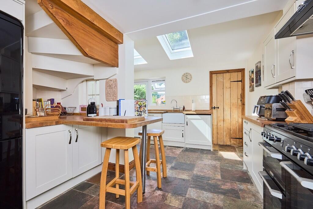 Edward Knight 202...