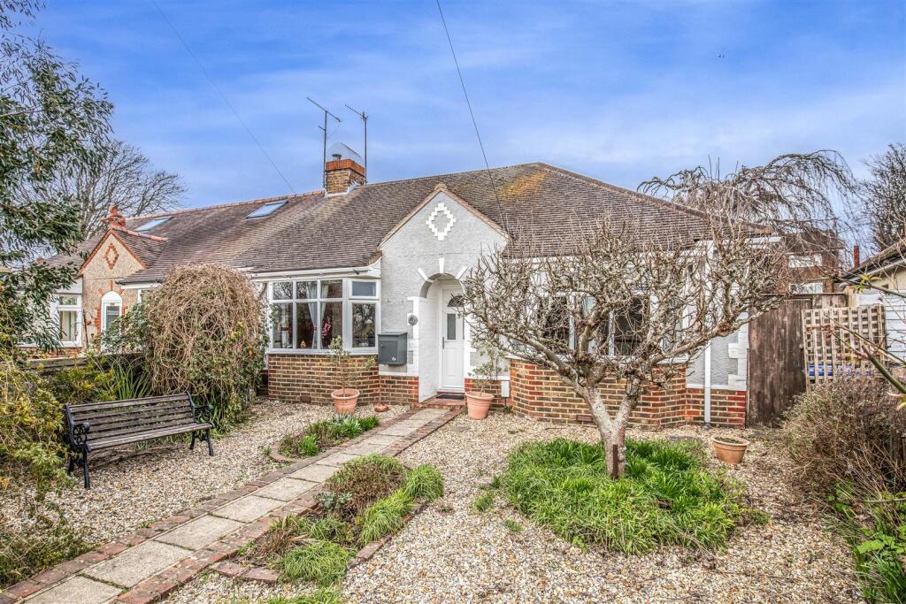 60 Henty Road-3.jpg