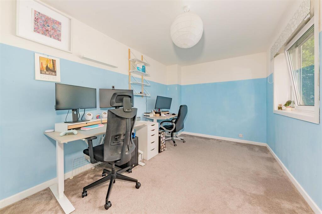 19 St Boswells Terrace Dundee-4.JPG