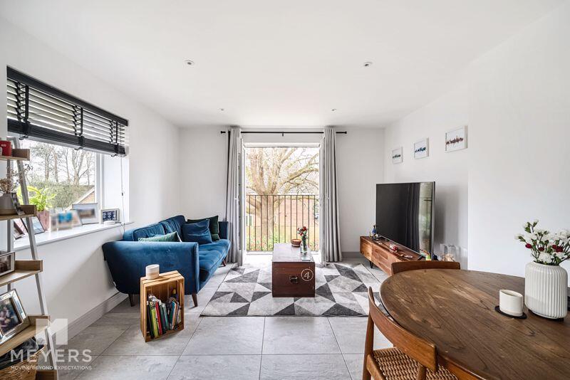 Bright Open Plan Living Space