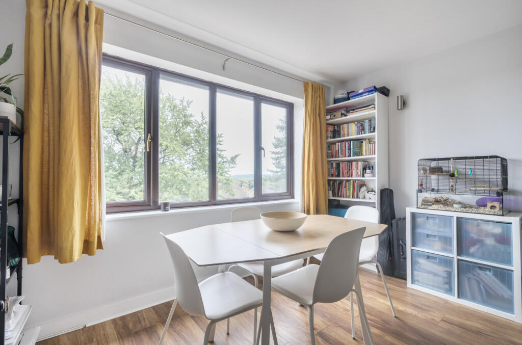 1331216-17-688888...