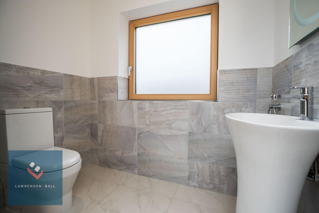 Ground Floor WC