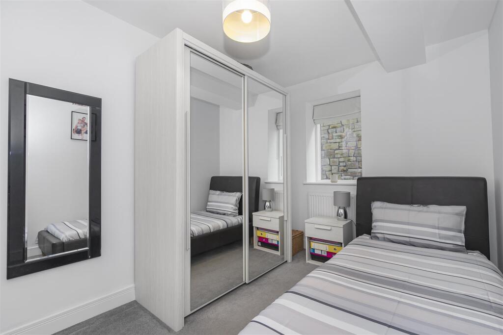 Bedoom 3.1.jpg
