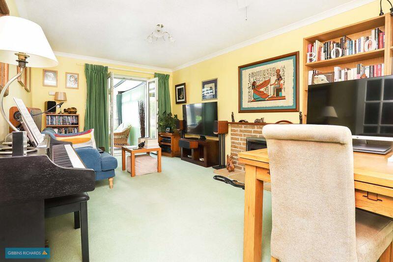 Sitting/Dining Room