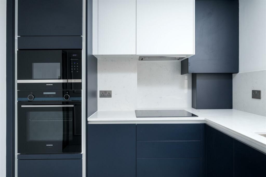 Kitchen 2 - Edgware Road.jpeg