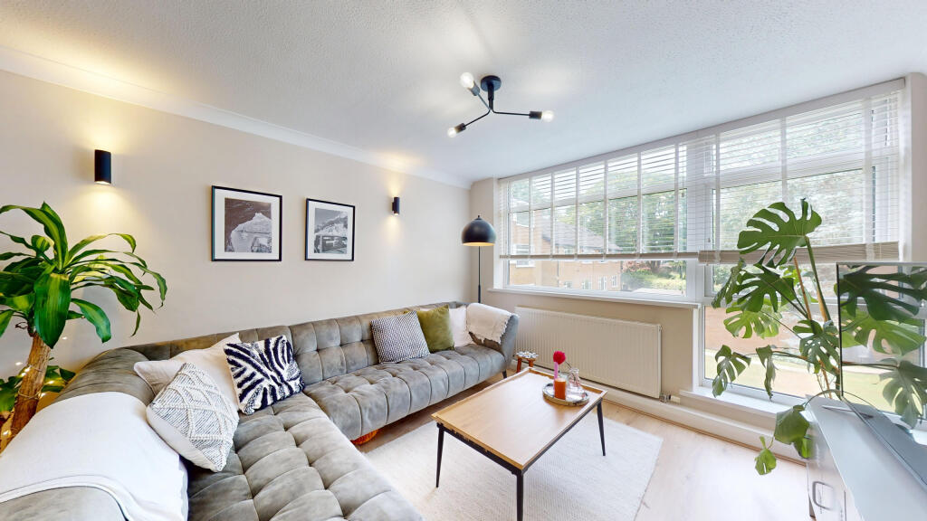 Flat-15-Moorbank-Court-06302025_114703