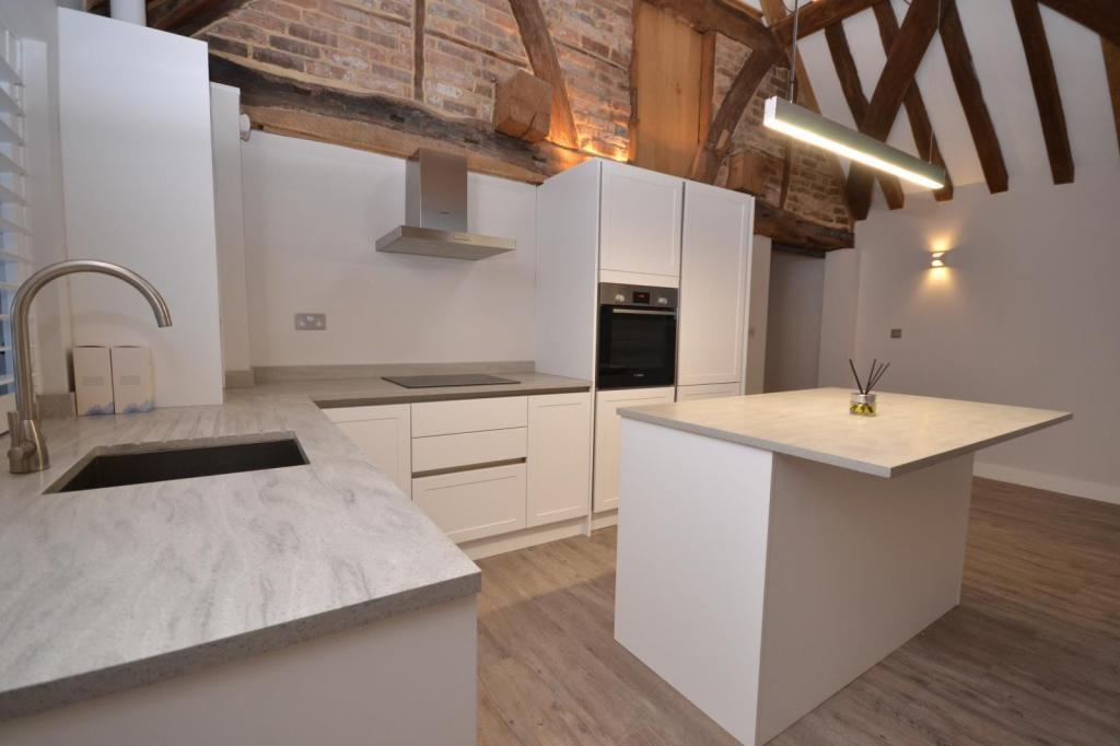 Kitchen with Breakfa