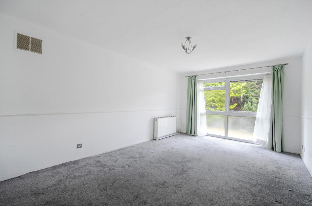 1320363-13-686ba8...