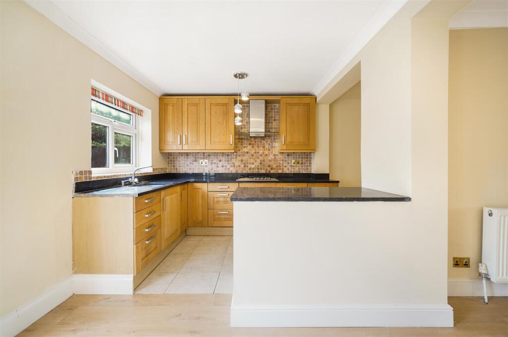 36 Spencer Road - MGE8MVVILjrB6gST3gEm.jpg