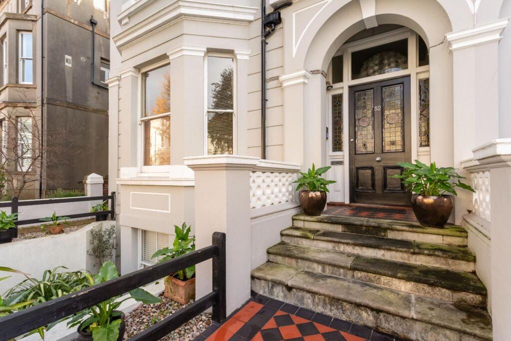 Ventnor Villas-18.jpg